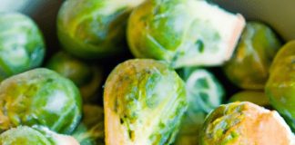 how do i cook brussels sprouts in an air fryer