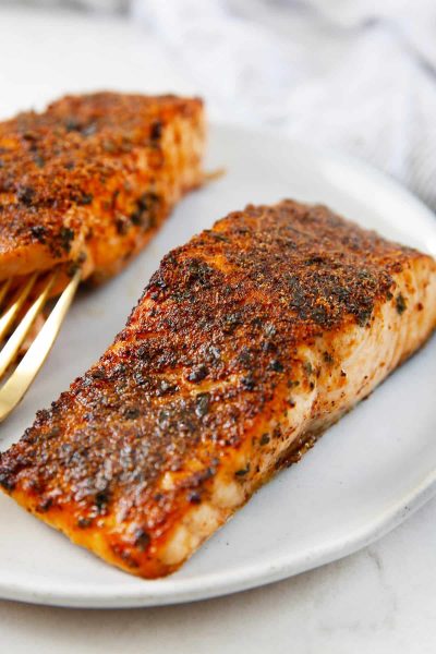 How Do I Cook Salmon In An Air Fryer?