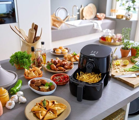 philips kitchen appliances premium digital airfryer with fat removal technology recipe cookbook 3 qt black hd974199 x la 3